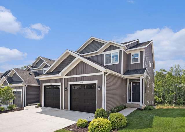 Property at 2319 Watertown Way, Grand Rapids, MI 49505, 3 beds, 2.5 baths
