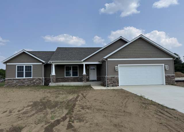 Property at 2421 Darah St, Niles, MI 49120, 3 beds, 2 baths