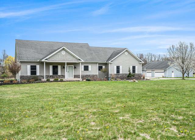 Property at 829 Wadaduga Ln, Niles, MI 49120, 4 beds, 2.5 baths