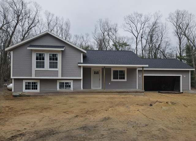 Property at 354 Jennifer Ln, Muskegon, MI 49442, 3 beds, 2 baths