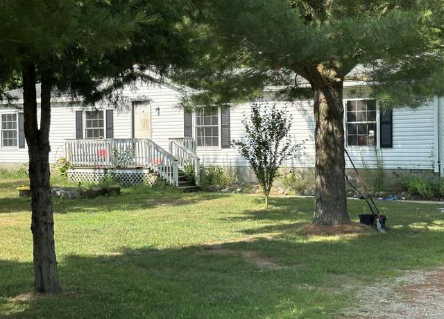 Property at 120 68th St, South Haven, MI 49090, 4 beds, 2 baths