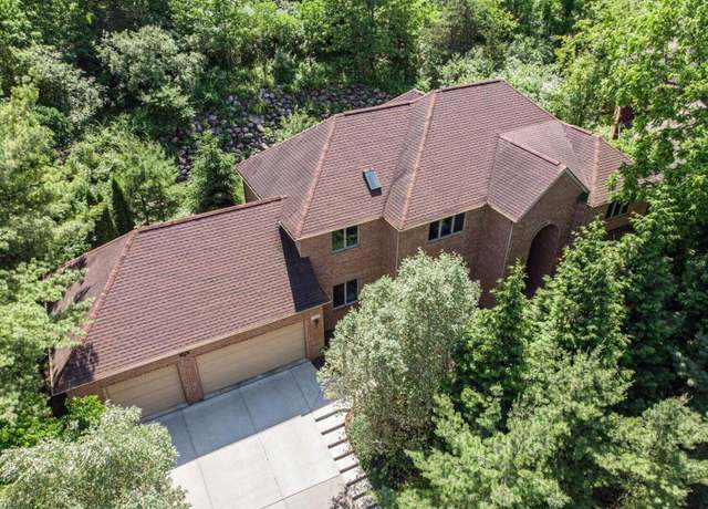 Property at 588 Green Rd, Ann Arbor, MI 48105, 4 beds, 3.5 baths