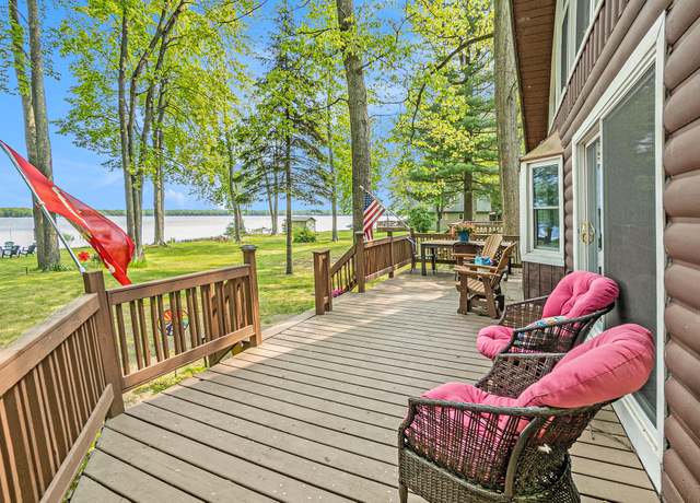 Property at 1142 Wolf Lake Dr, Baldwin, MI 49304, 4 beds, 1 bath