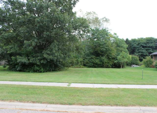 Property at 1625 Carolyn Dr, Benton Harbor, MI 49022