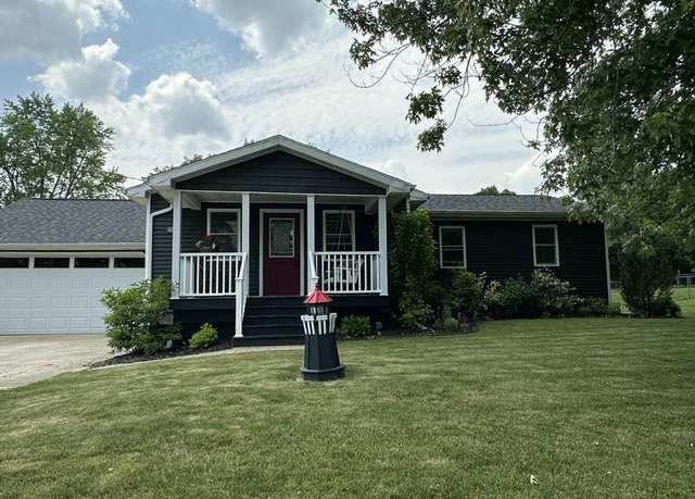 Property at 6516 Chrismac St, Jackson, MI 49201, 3 beds, 2 baths