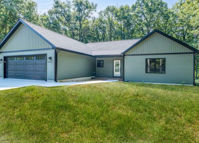 Property at 6897 Abbey Ln, Canadian Lakes, MI 49346, 3 beds, 2 baths