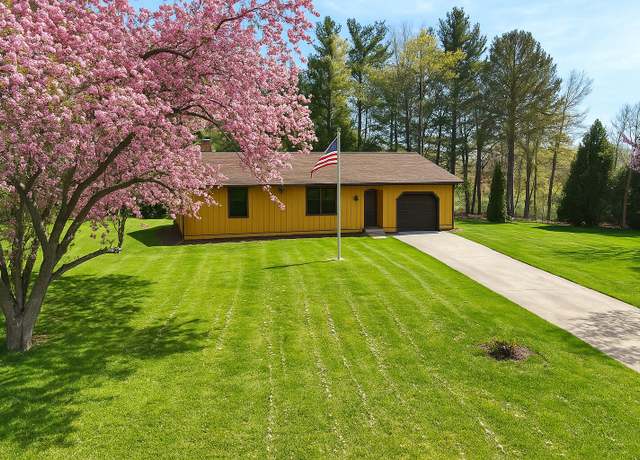 Property at 11575 US Highway 31, Berrien Springs, MI 49103, 2 beds, 1 bath