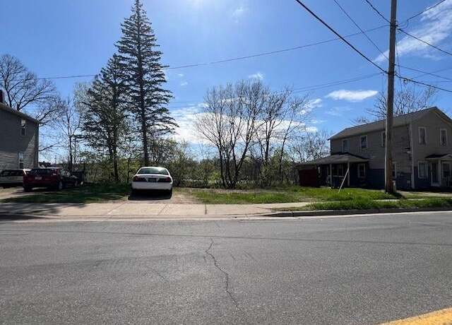 Property at 111 River St, Allegan, MI 49010