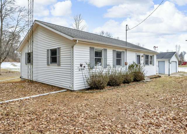 Property at 17200 24 Mile Rd, Albion, MI 49224, 3 beds, 1 bath
