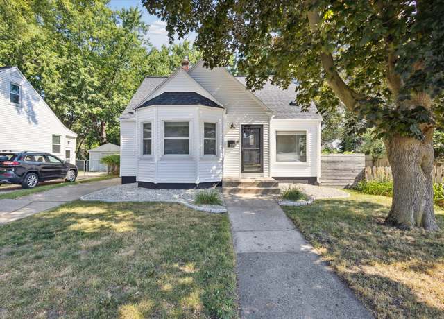 Property at 355 Eola St SE, Grand Rapids, MI 49507, 3 beds, 1 bath