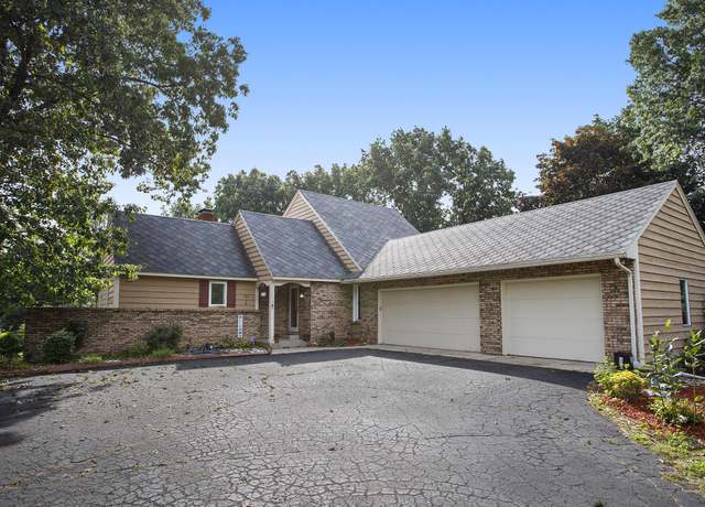 Property at 5520 31st St N, Richland, MI 49083, 4 beds, 3.5 baths