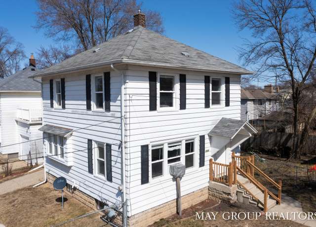 Property at 1101 Orville St SE, Grand Rapids, MI 49507, 3 beds, 1.5 baths