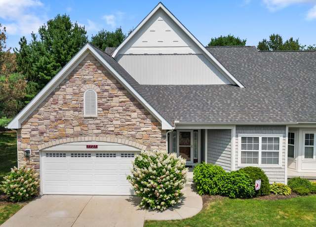 Property at 7727 Derby Ct, Kalamazoo, MI 49009, 3 beds, 3 baths
