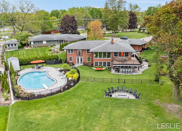 Property at 833 Allen Dr, Holland, MI 49423, 6 beds, 4.5 baths