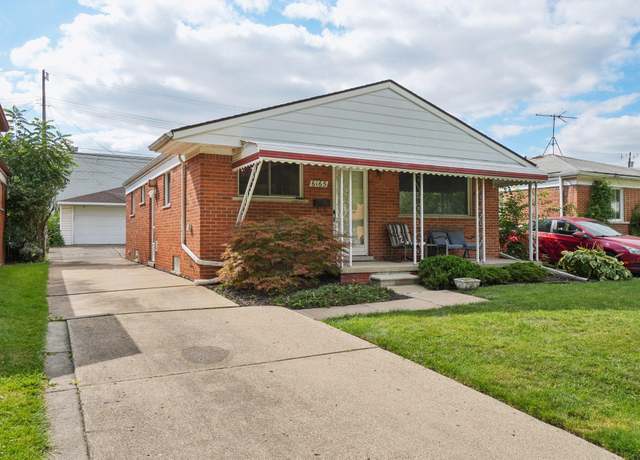 Property at 6165 N Waverly St, Dearborn Heights, MI 48127, 3 beds, 1.5 baths