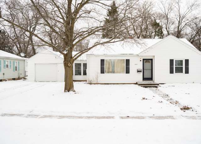 Property at 1506 Bronx Ave, Kalamazoo, MI 49048, 3 beds, 1 bath