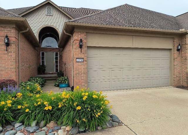 Property at 33796 Michigamme Dr #34, New Baltimore, MI 48047, 2 beds, 2.5 baths