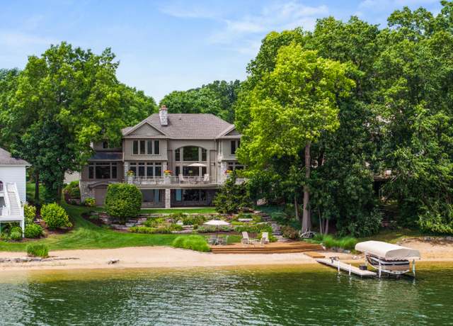 Property at 7164 Decosta Ct NE, Rockford, MI 49341, 5 beds, 4 baths