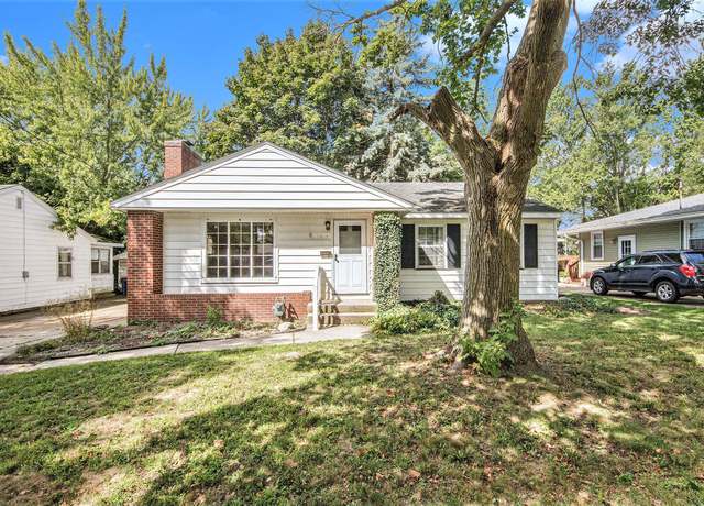 Property at 1915 Diamond Ave NE, Grand Rapids, MI 49505, 4 beds, 2 baths