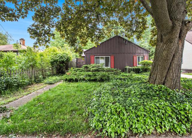 Property at 3007 Fulford St, Kalamazoo, MI 49001, 3 beds, 1 bath