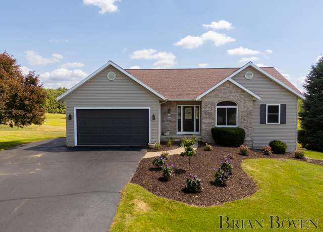 Property at 6449 Rockmeadows Ct NE, Rockford, MI 49341, 4 beds, 3 baths