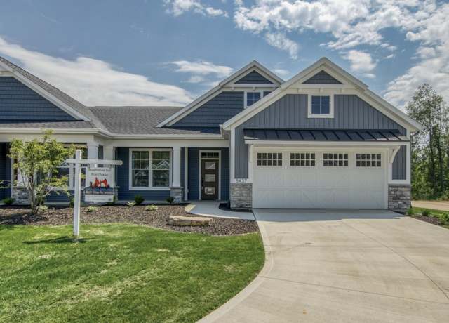 Property at 5437 Albright Ave SW, Wyoming, MI 49418, 3 beds, 3 baths