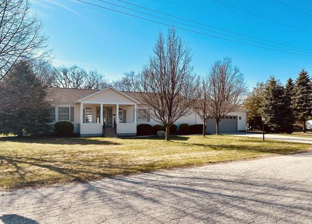 Property at 603 Clark St, Ludington, MI 49431, 3 beds, 2 baths