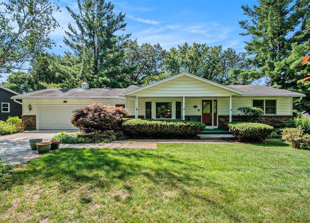 Property at 3368 Hidden Hills Ave SE, Grand Rapids, MI 49546, 4 beds, 3 baths