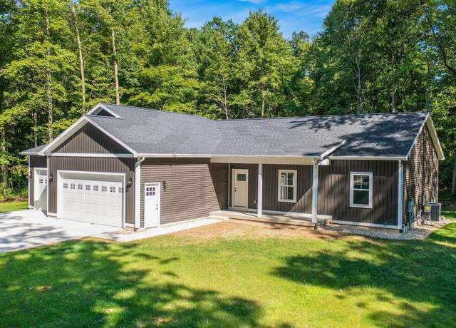 Property at 3995 112th Ave, Allegan, MI 49010, 6 beds, 3.5 baths
