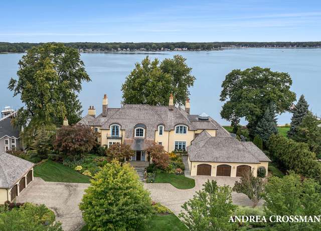 Property at 1933 South Shore Dr, Holland, MI 49423, 4 beds, 6.5 baths