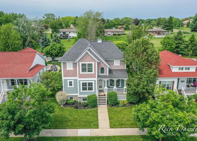 Property at 185 Liberty St NW, Sparta, MI 49345, 4 beds, 1.5 baths