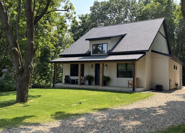 Property at 439 West Crooked Lake Dr, Kalamazoo, MI 49009, 2 beds, 2 baths