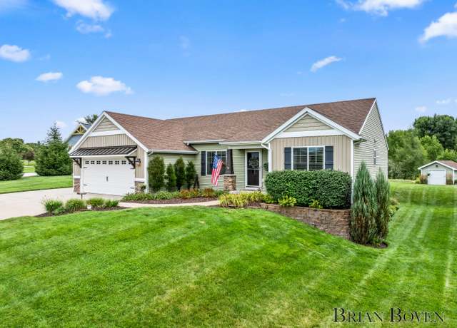 Property at 11759 Crystal Ridge Dr NE, Sparta, MI 49345, 4 beds, 3 baths
