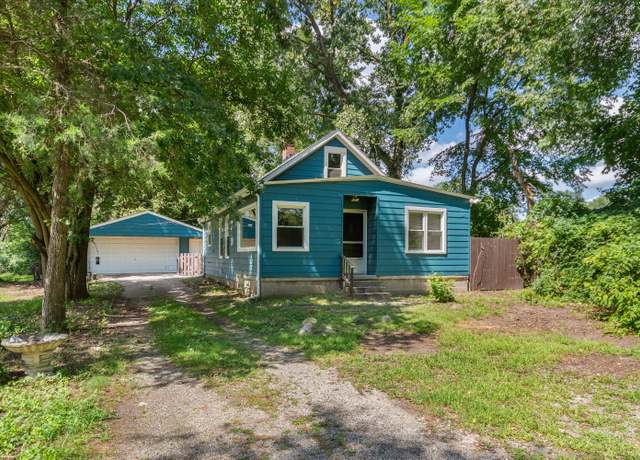 Property at 98 S Harris Rd, Ypsilanti, MI 48198, 3 beds, 1 bath