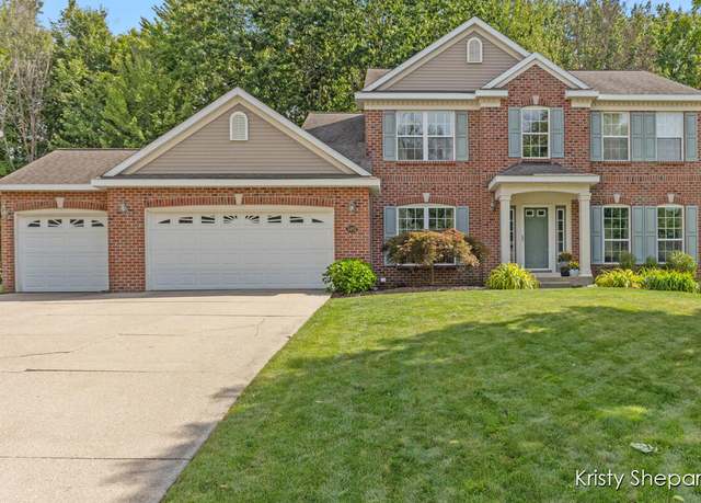 Property at 3492 Birch Knoll Dr SE, Grand Rapids, MI 49512, 5 beds, 3 baths