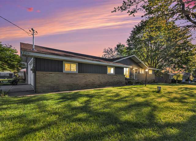 Property at 2331 92nd St SW, Byron Center, MI 49315, 4 beds, 2.5 baths