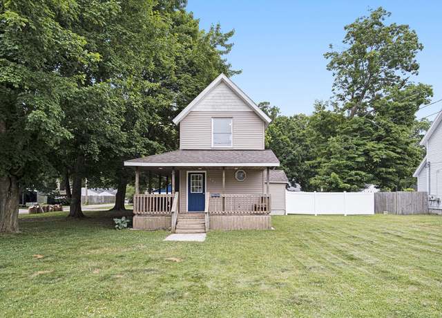 Property at 1003 Masonic Ave, Belding, MI 48809, 3 beds, 1 bath