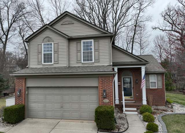 Property at 383 Waterfall Ridge Ct, Waterford, MI 48327, 3 beds, 2.5 baths