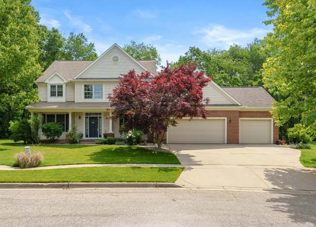 Property at 6295 Cullys Trl, Portage, MI 49024, 5 beds, 3.5 baths