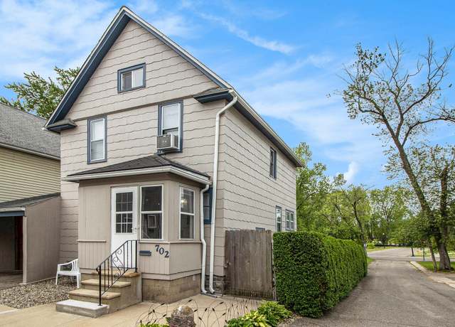 Property at 702 Portage Ct, Kalamazoo, MI 49001, 3 beds, 1 bath