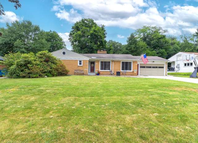 Property at 4340 Sunset Dr, Kalamazoo, MI 49008, 4 beds, 2.5 baths
