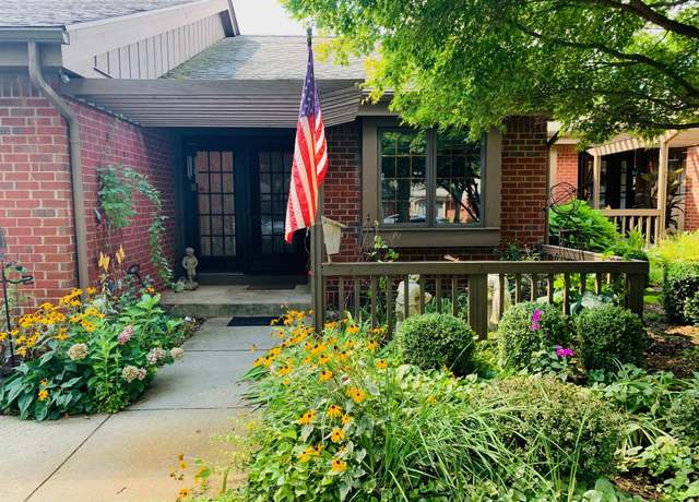 Property at 1335 Suncrest Dr NE, Grand Rapids, MI 49525, 2 beds, 1.5 baths