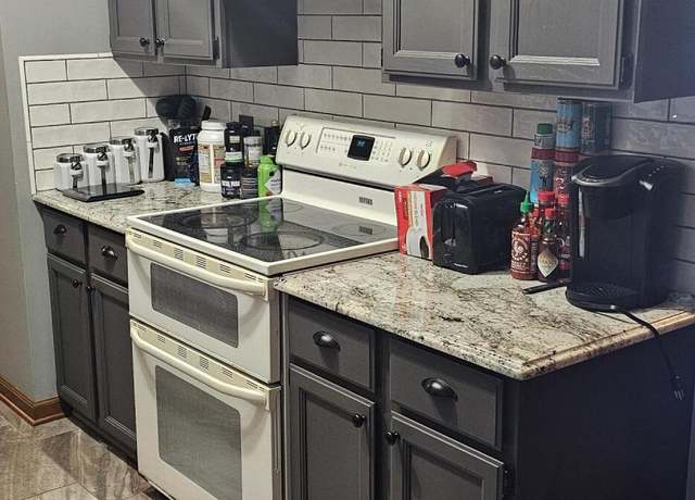Property at 1419 Sunrise Blvd, Monroe, MI 48162, 3 beds, 2 baths