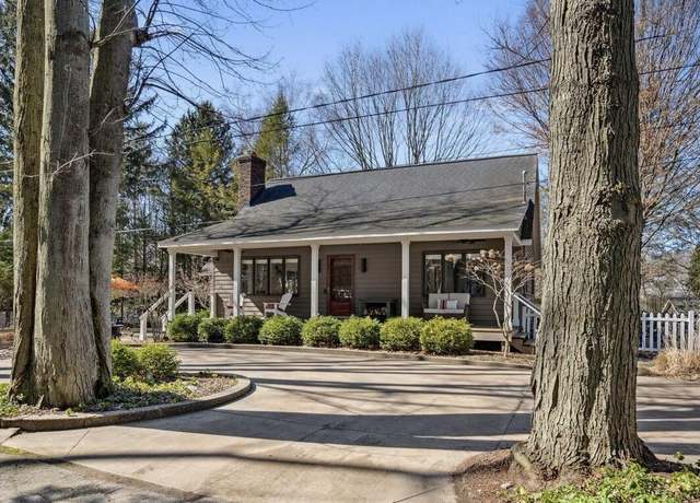 Property at 603 Campbell Rd, Douglas, MI 49406, 4 beds, 3 baths