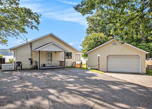 Property at 12118 N Sherman Lake Dr, Augusta, MI 49012, 2 beds, 2 baths