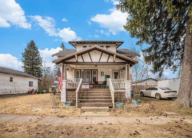 Property at 16 Maple St, Bangor, MI 49013, 3 beds, 1 bath
