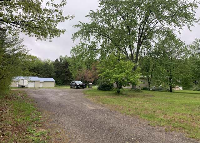 Property at 5501 Egner St NE, Cedar Springs, MI 49319, 1 bed, 1 bath