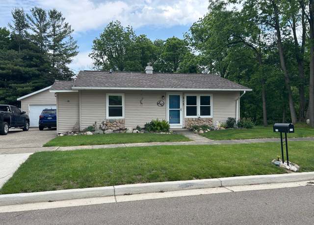 Property at 315 S Liberty St, Marshall, MI 49068, 3 beds, 1 bath