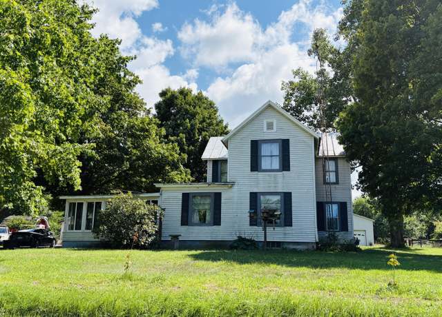 Property at 5248 Coloma Rd, Coloma, MI 49038, 4 beds, 1 bath