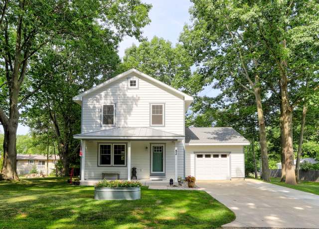 Property at 82 Euclid St, South Haven, MI 49090, 3 beds, 2.5 baths